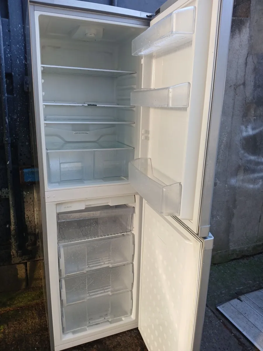 G FRIDGE FREEZER FOR SALE - Image 2