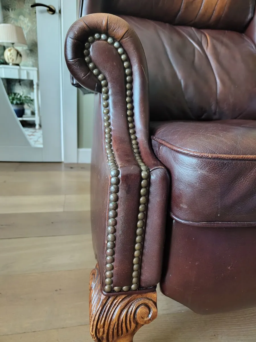 Elegant brown leather full recliner - Image 2