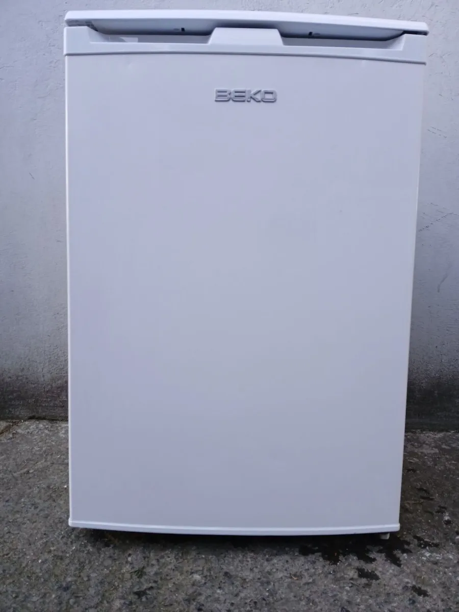 H UNDER COUNTER FRIDGE FREEZER - Image 2