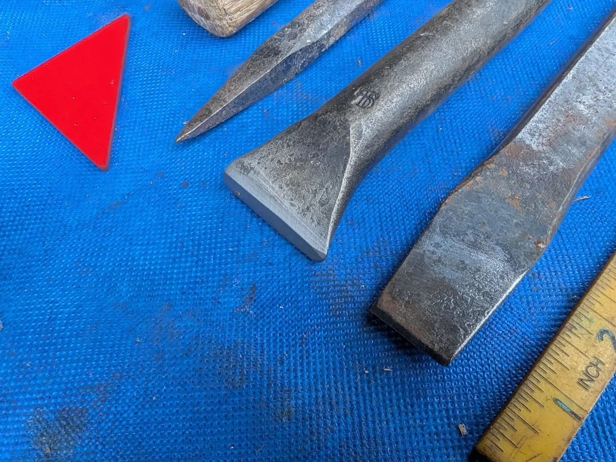 4 Stone Mason's Tools - Image 3