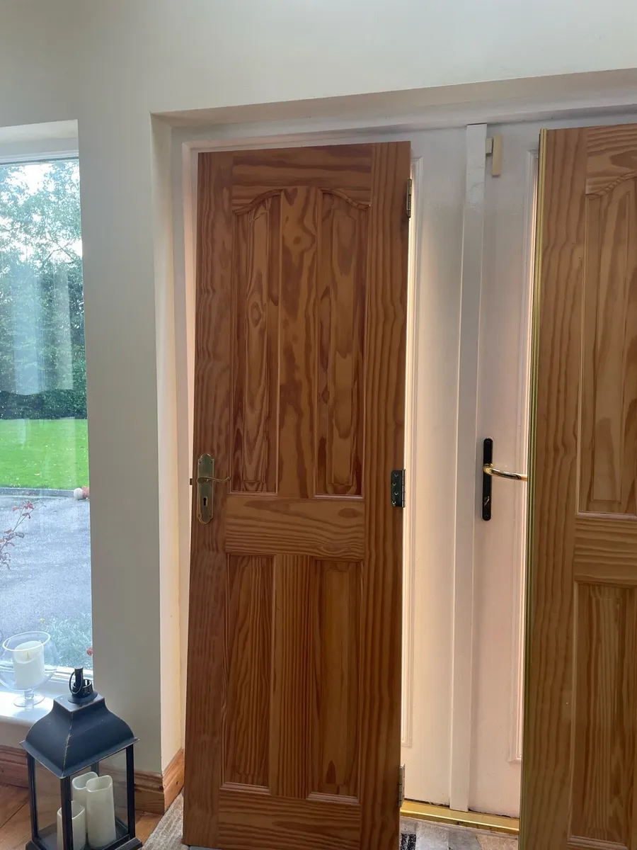 Solid Pine Doors - Image 3