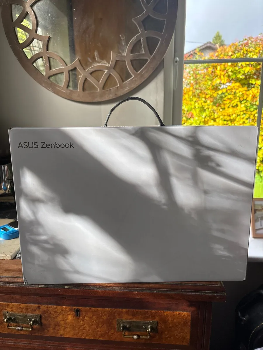 ASUS Zenbook 14 OLED Laptop UX3405CA - Image 1