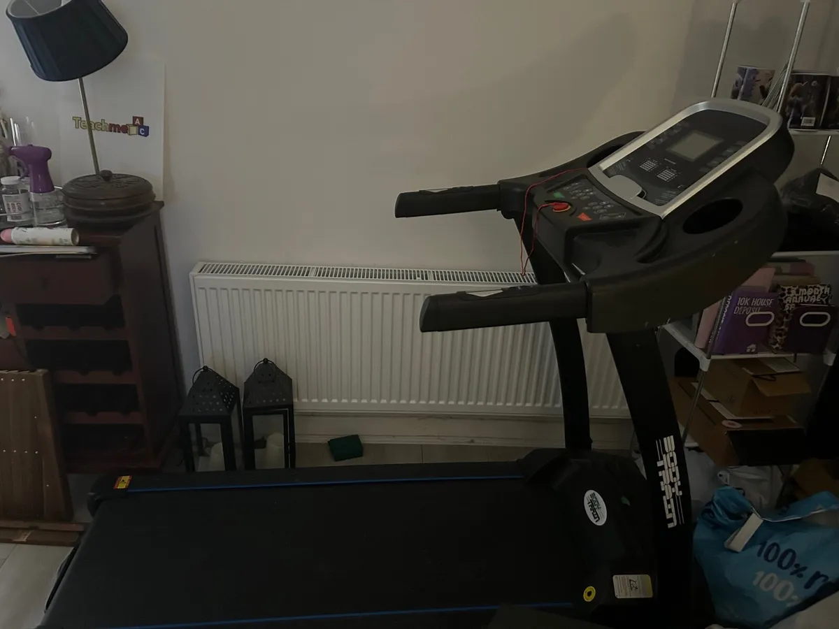Treadmill - Image 1