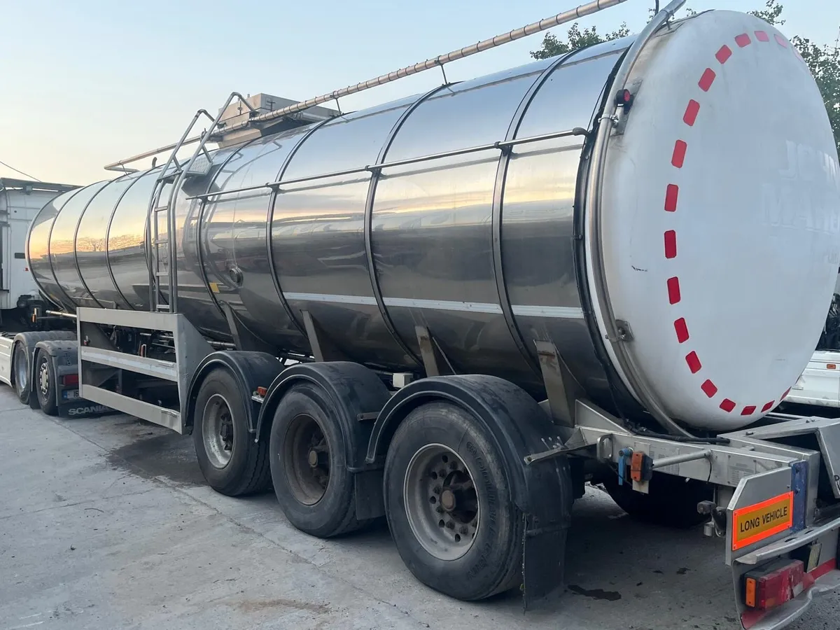 Milk/water tanker for sale - Image 2