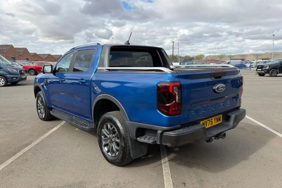 Ford Ranger Wildtrak AUTO 2.0 EcoBlue 205ps 4x4 Do - Image 2