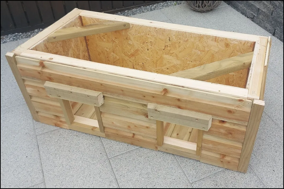 Rabbit Enclosure Insulated - Image 4