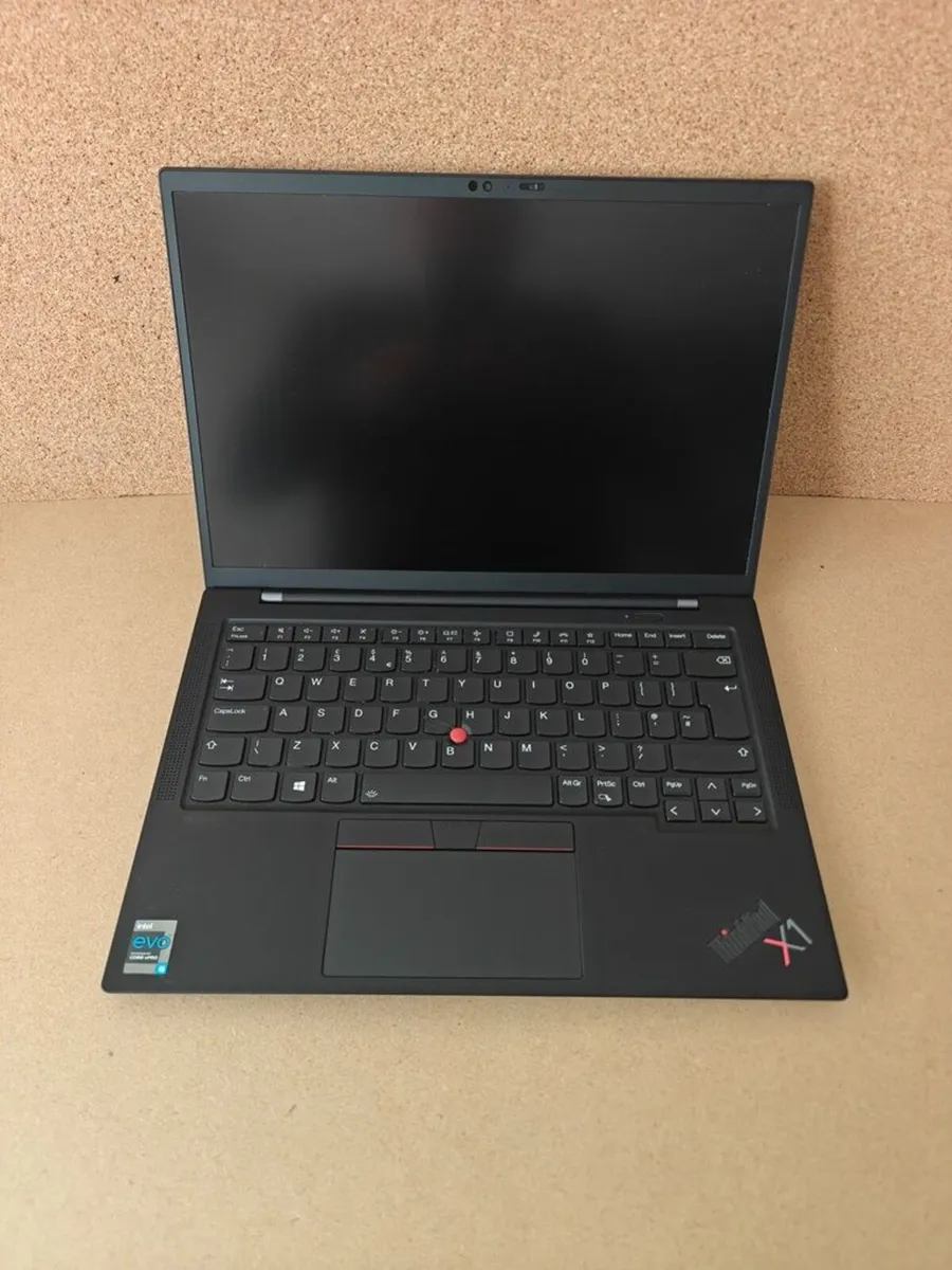 Lenovo X1 Carbon Gen9 Laptop | i5 vPro | 16GB | - Image 2