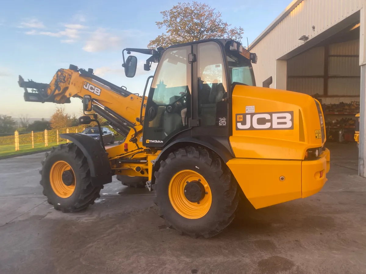 2020  JCB TM320s - Image 2