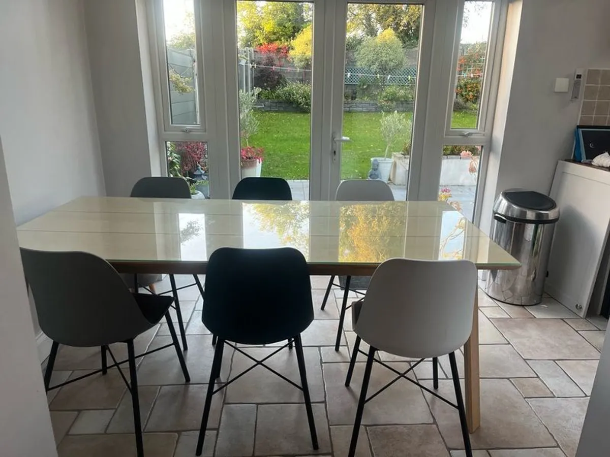 Dining table & six chairs - Image 2