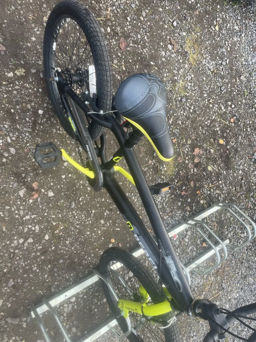 Bmx style stunt bike - Image 3