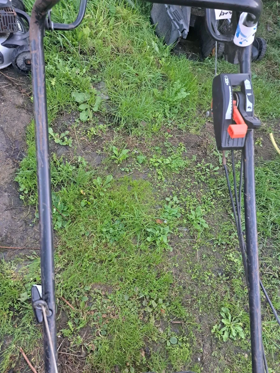 Lawnmower - Image 3