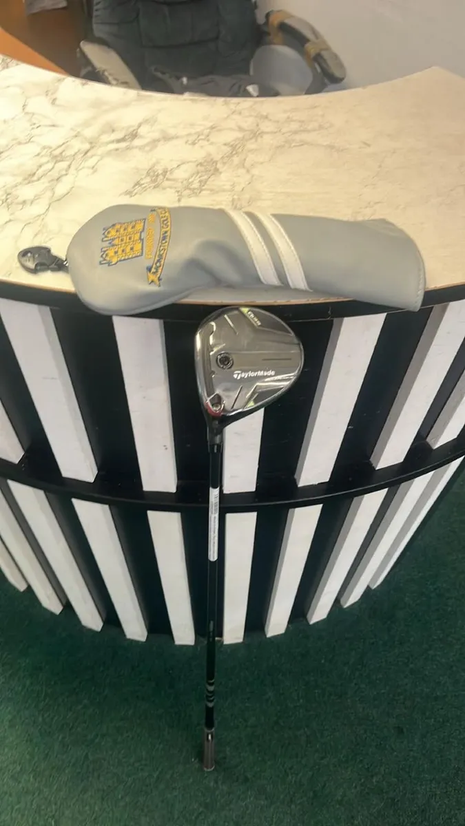 AS NEW Taylormade Qi35 LEFT HAND 3 wood Reg €225 - Image 3