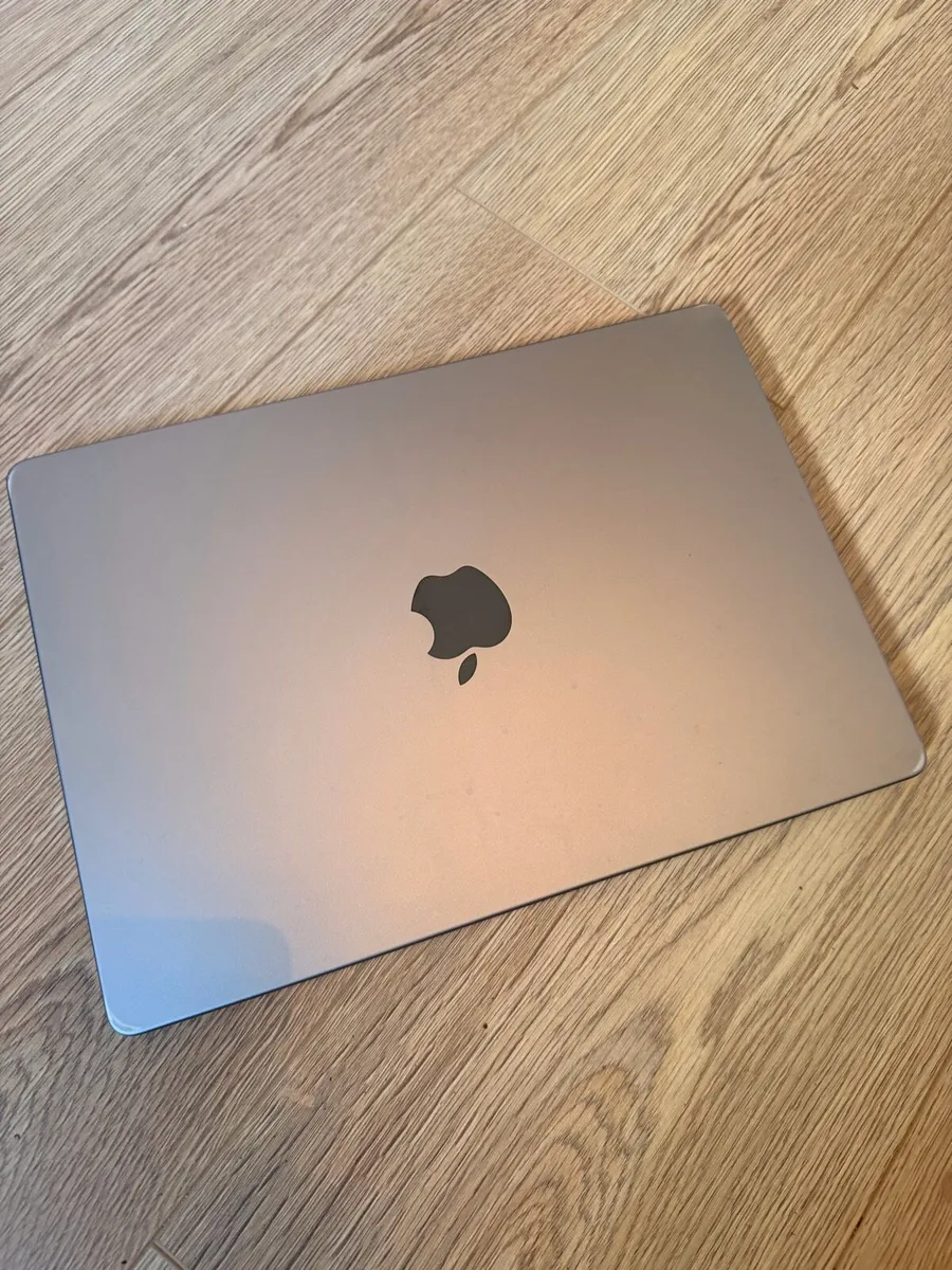 Macbook Pro 14” M1 (2021) 16GB RAM  1 TB SSD - Image 1