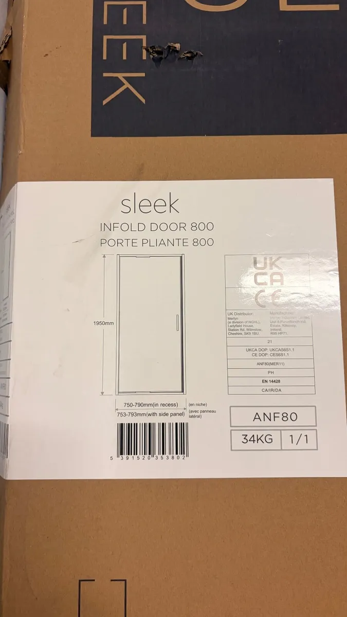 ARYSTO Sleek | Infold Shower Door | New In  Box - Image 3