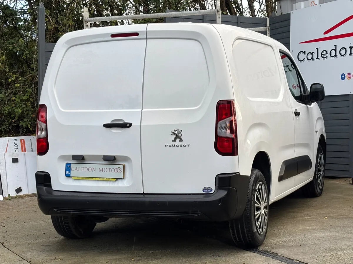 PEUGEOT PARTNER-LOW KM- NEW CVRT-NO VAT - Image 4