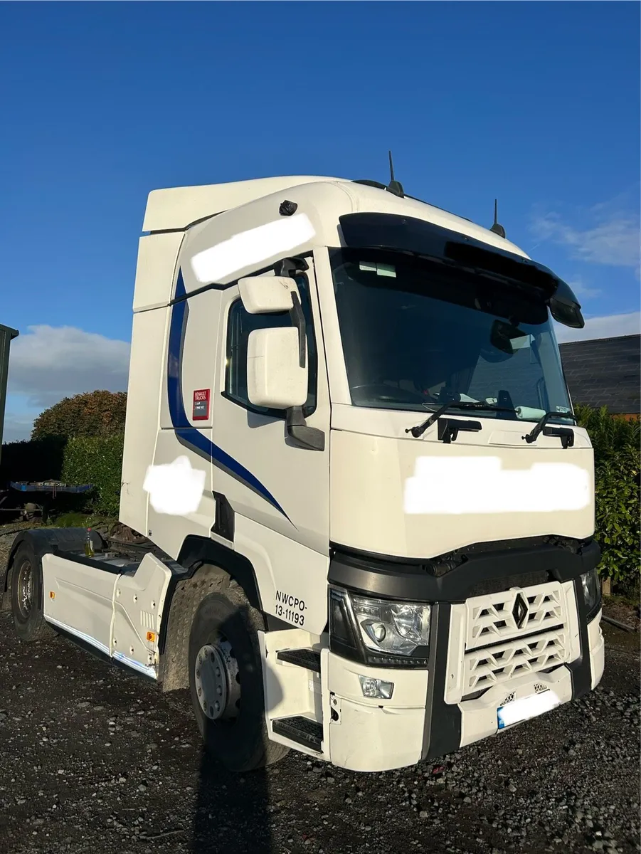 Renault T range - Image 2