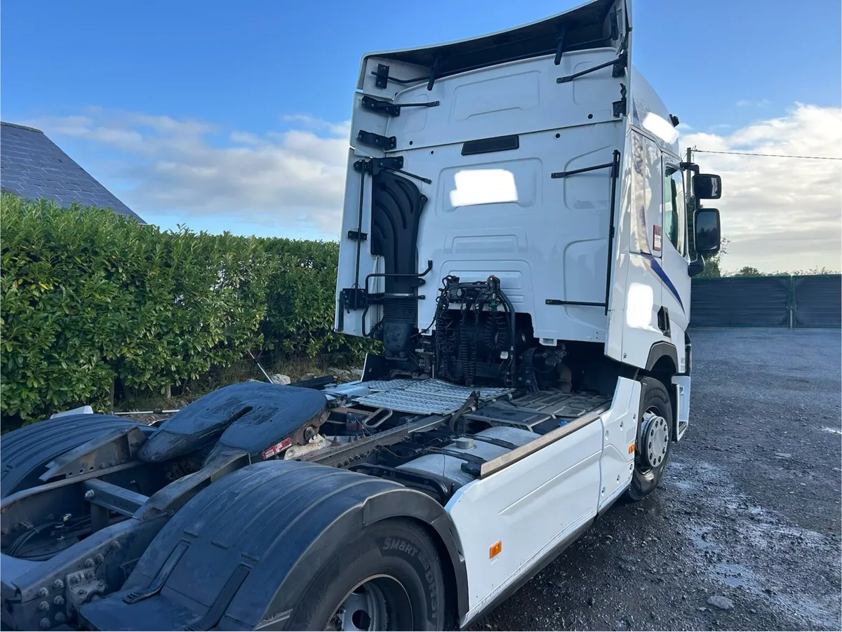 Renault T range - Image 4