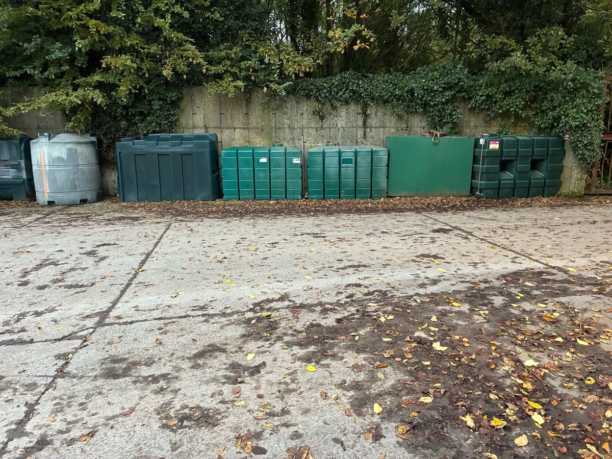 Oil tanks - Image 1