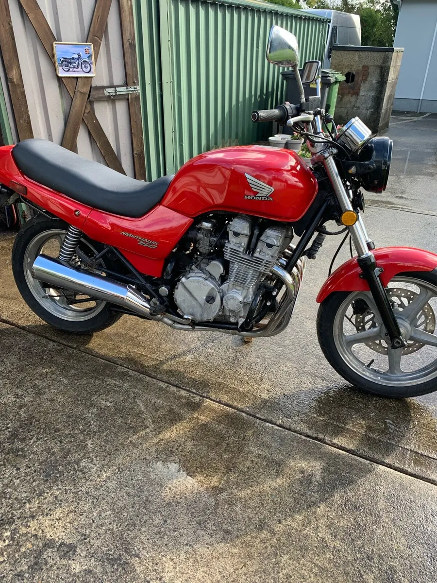 Honda nighthawk 750 - Image 1