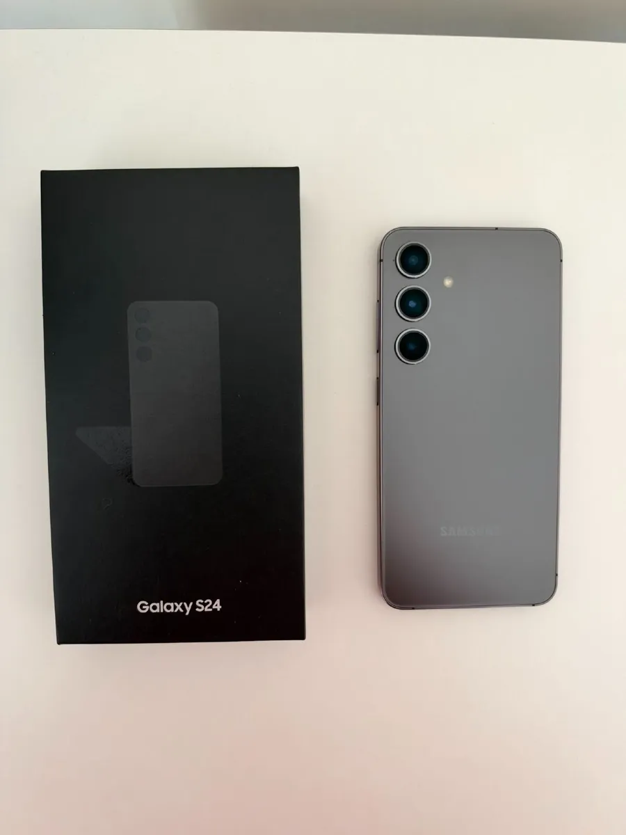 Samsung Galaxy S24 128GB 5G Onyx Black Grade A - Image 1