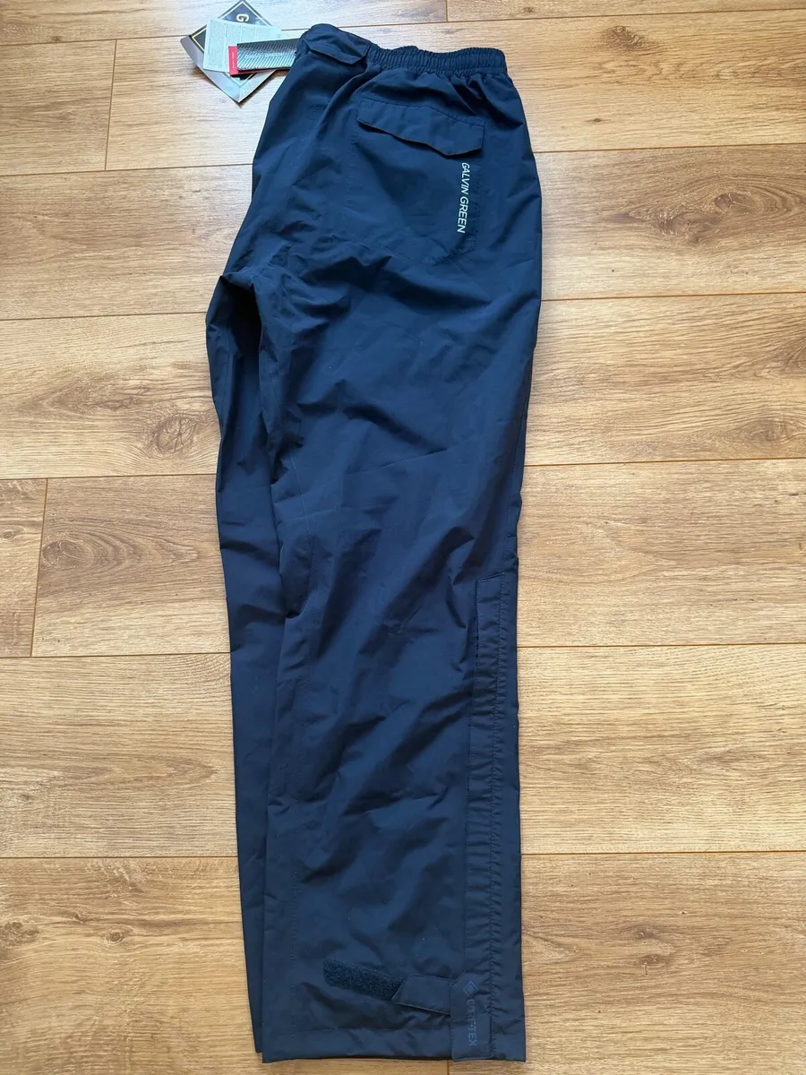 Galvin Green waterproof bottoms - Image 4