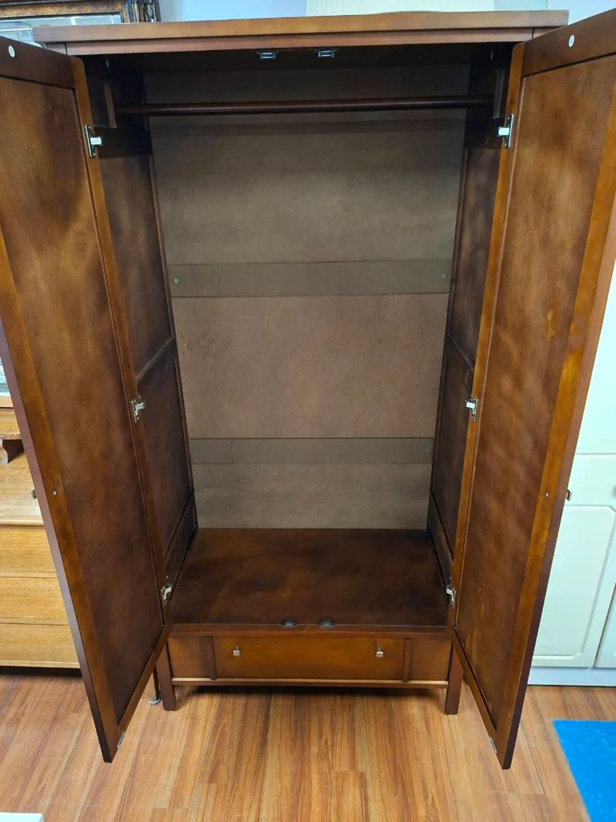 WOODEN WARDROBE 2 DOOR 1 DRAWER - Image 2