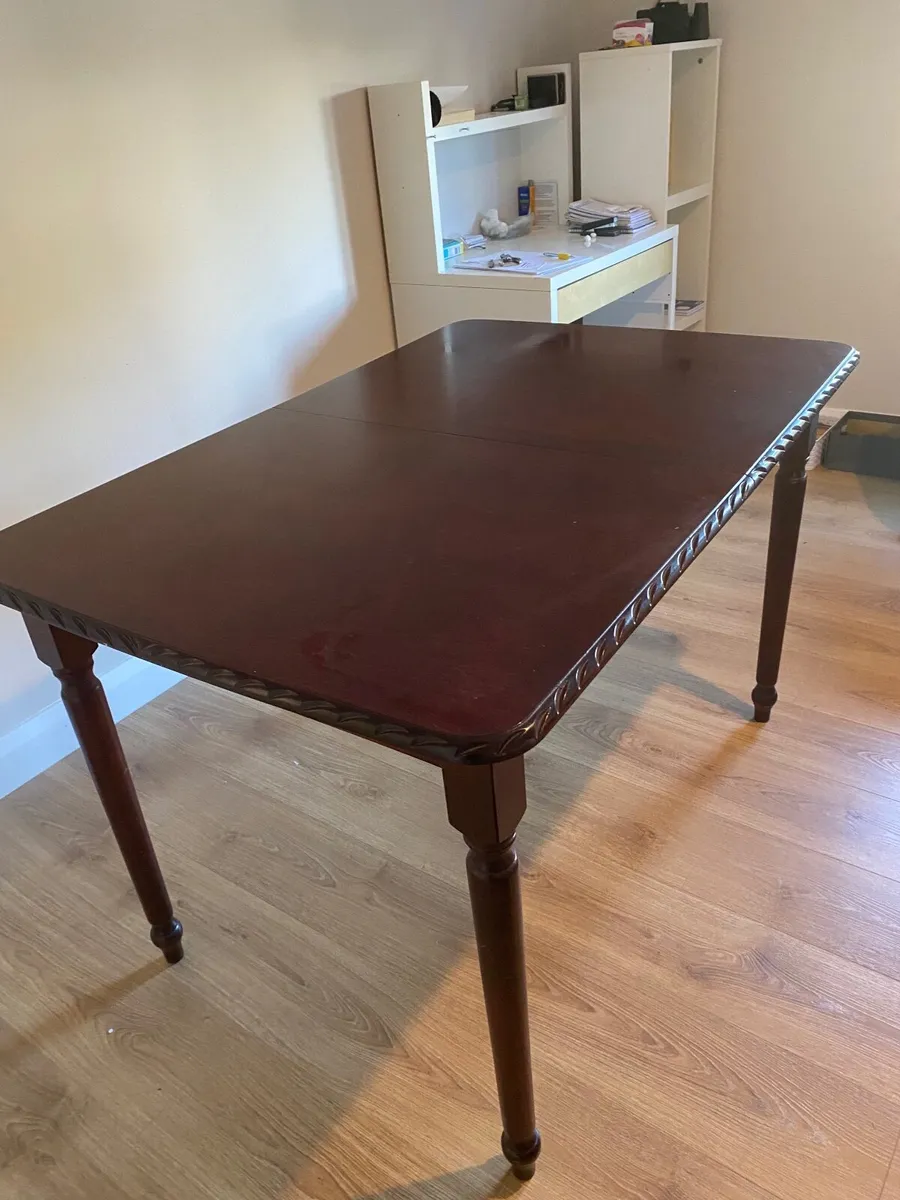 Dining room table - Image 2