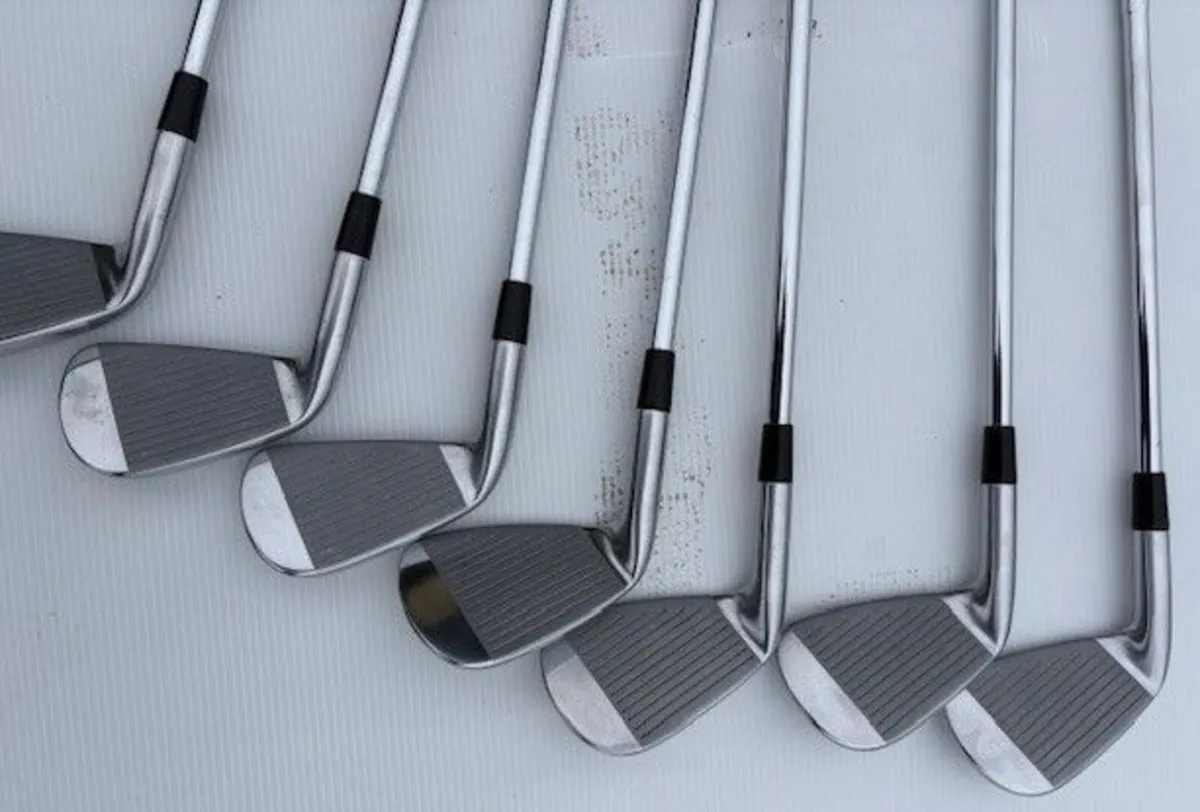Mizuno Pro 245 - Image 3