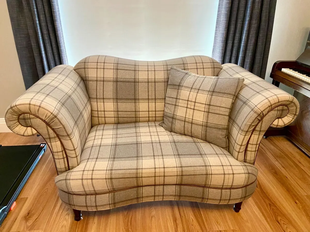 4-Piece Sofa Suite (Immaculate Condition) - Image 2