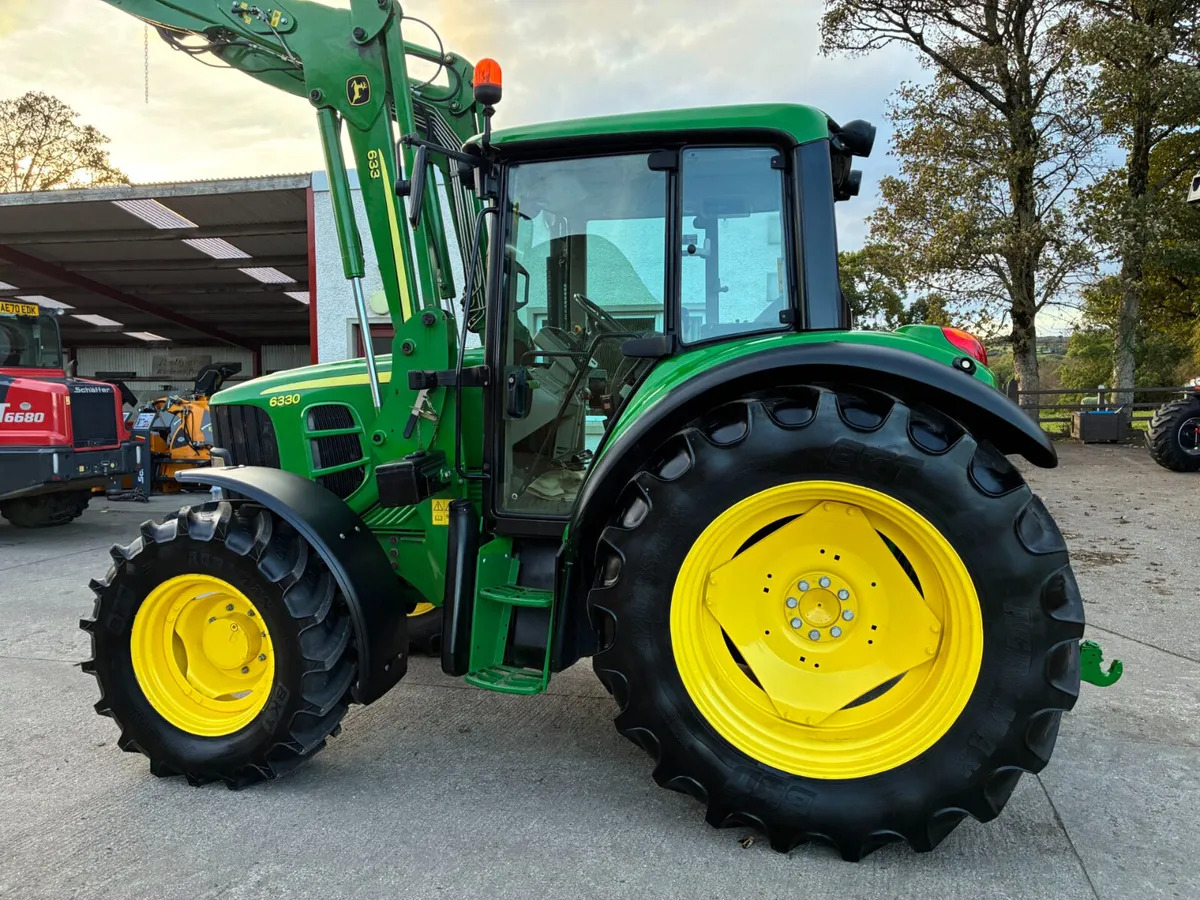 John Deere 6330 - Image 2