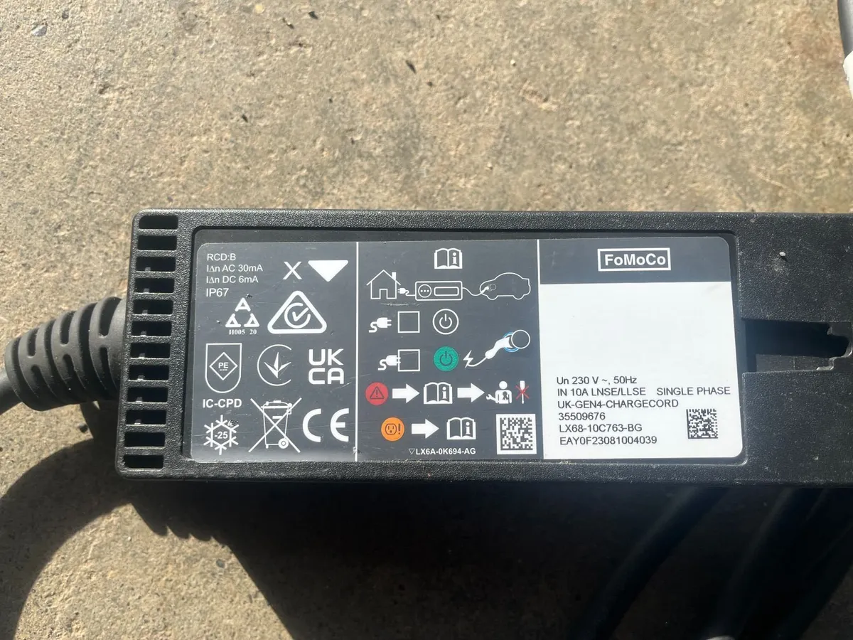 EV Charger Genuine Ford FoMoCo EV Charging Cable. - Image 3