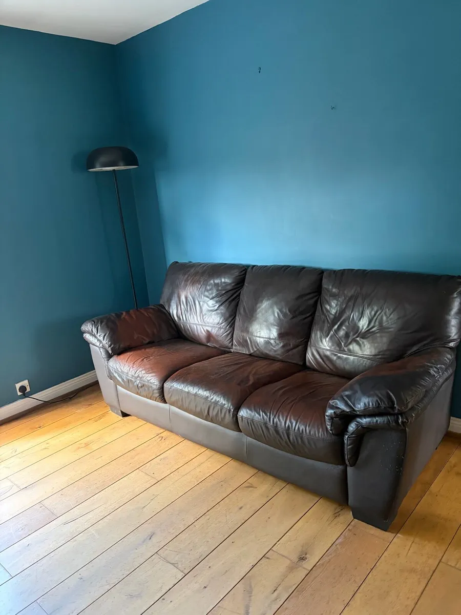 Free 3 seater leather sofa - Image 2