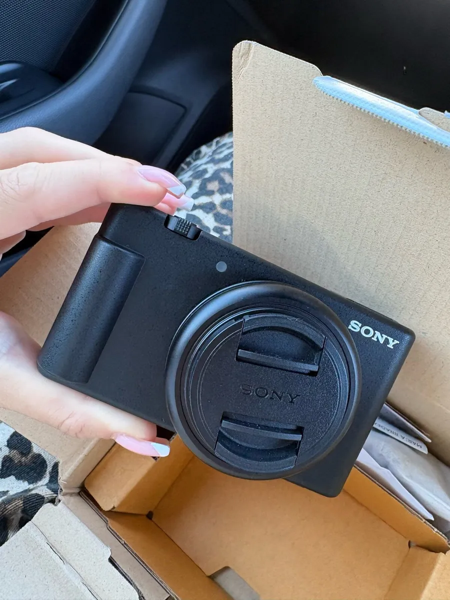 Sony camera - Image 1