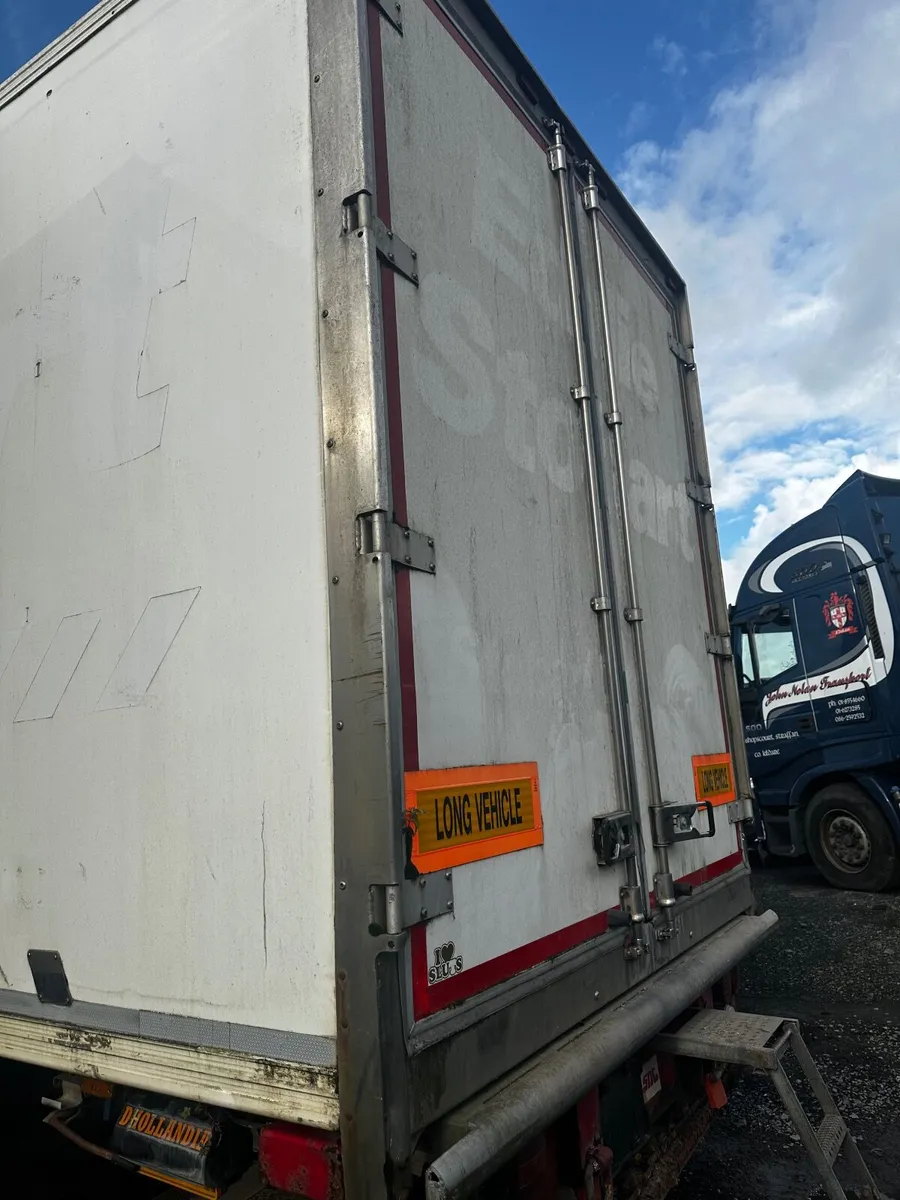 Fridge box trailer - Image 3