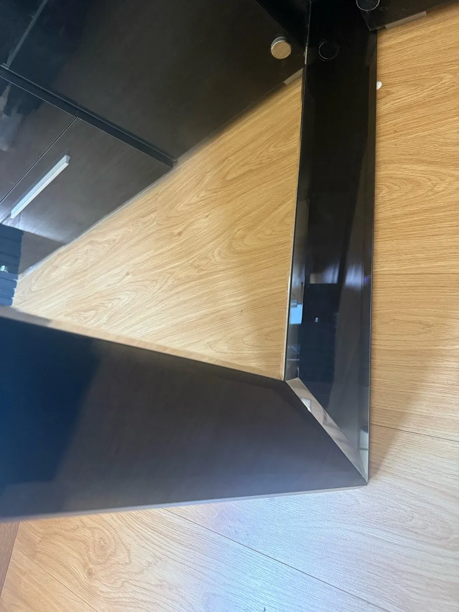 Mirror - Image 4
