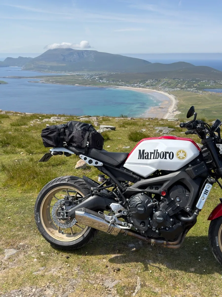 YAMAHA XSR900 - Image 3