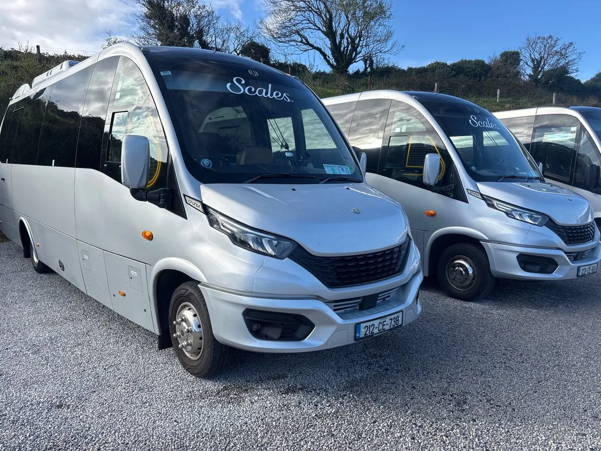 2021 Iveco Unvi Compa VIP - Image 1