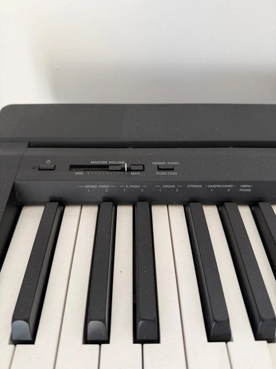 Yamaha P-45B Digital Piano+ Stand - Image 3