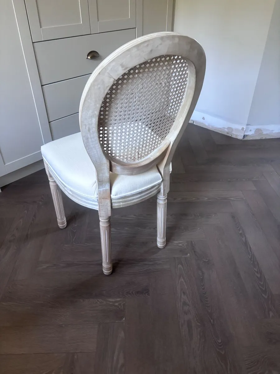 Dressing table chair - Image 2