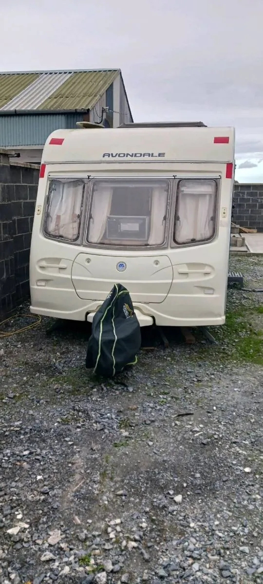 Caravan - Image 1