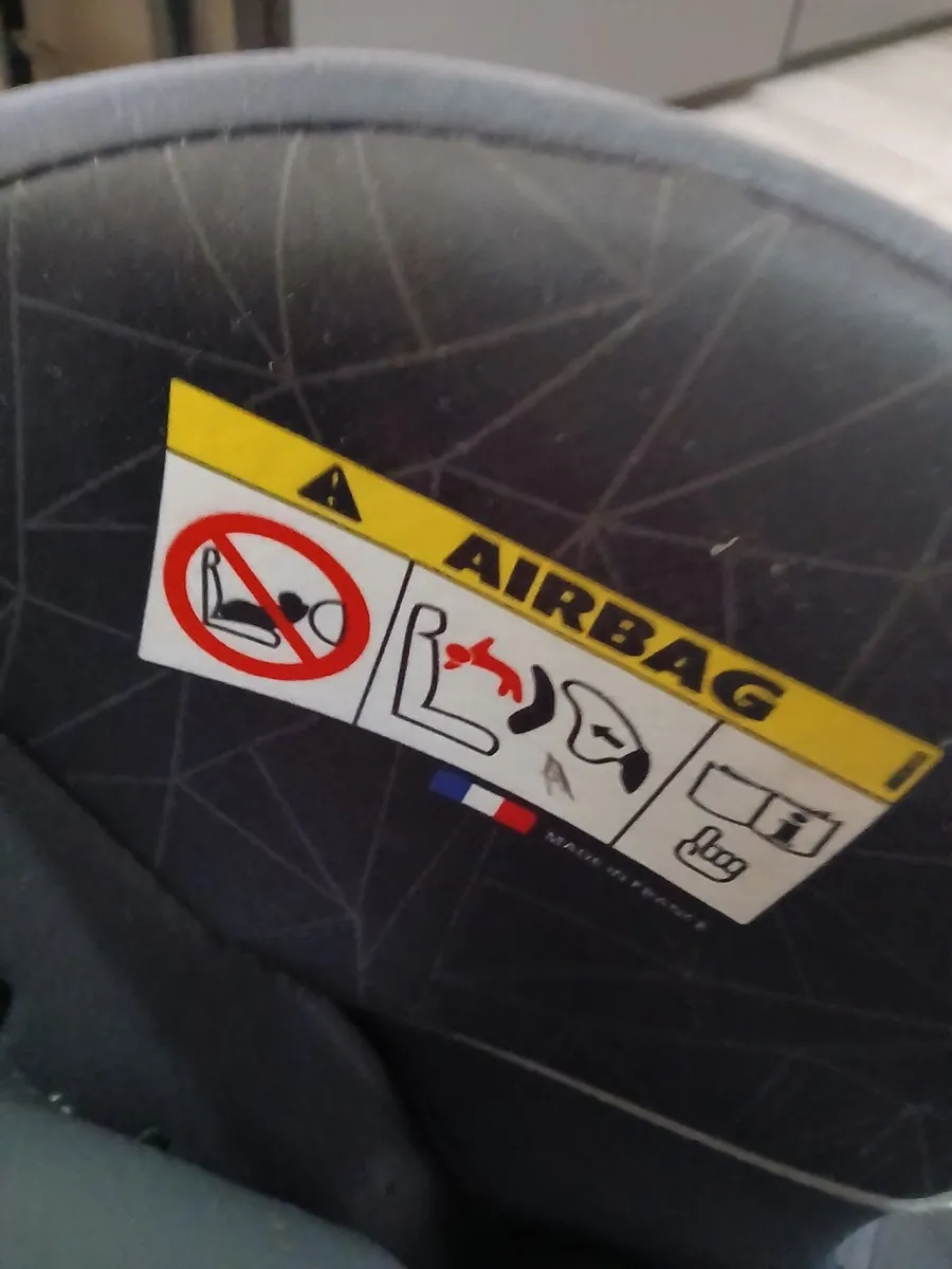 Baby car seat - Image 3