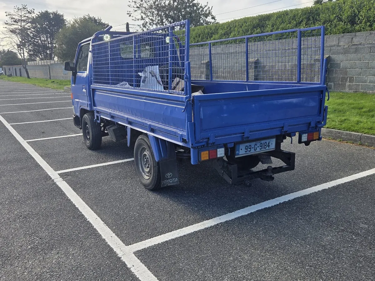 1999 toyota dyna CVRT 04/27 - Image 4