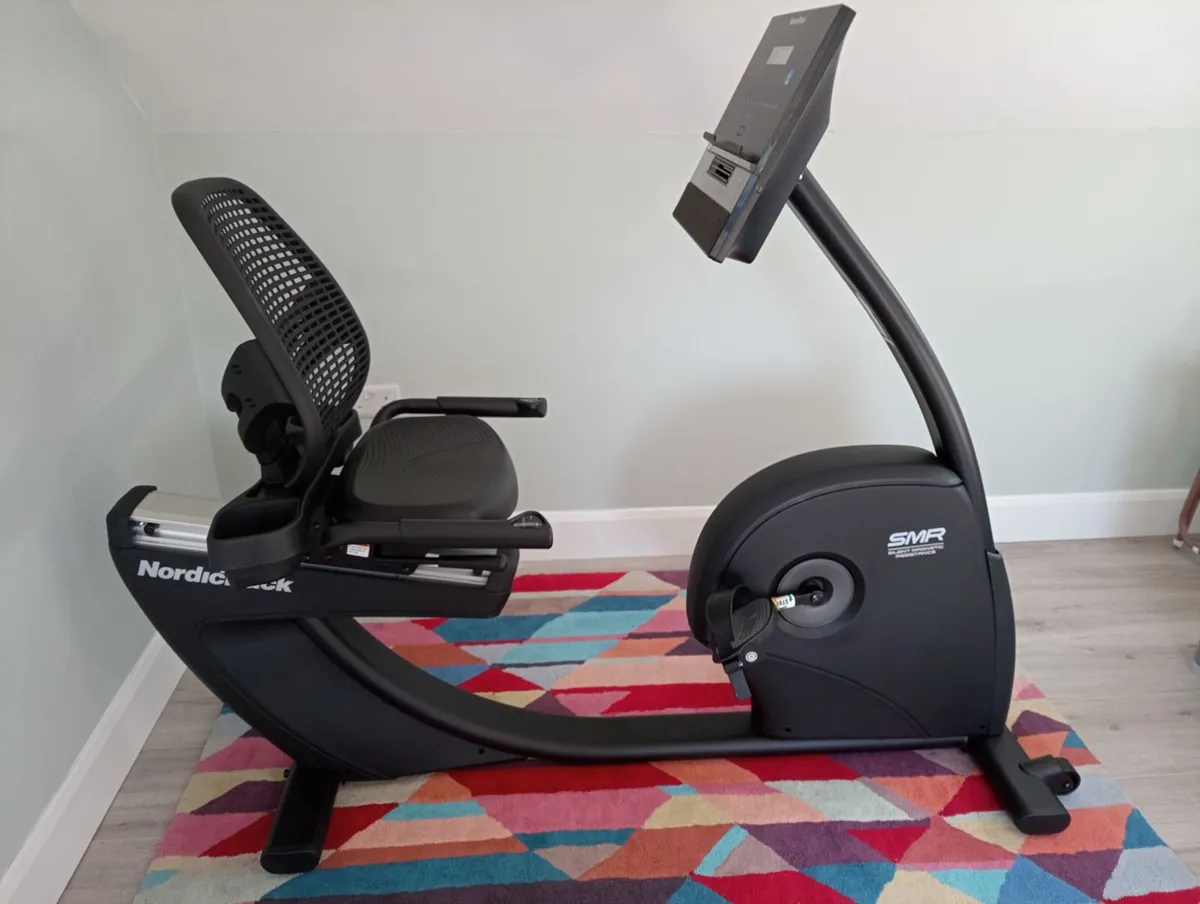 Nordictrack recumbent gx le exercise bike - Image 1