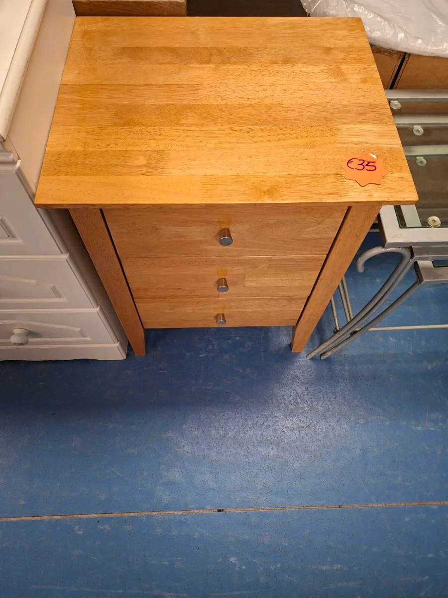 WOODEN BEDSIDE LOCKER - Image 2