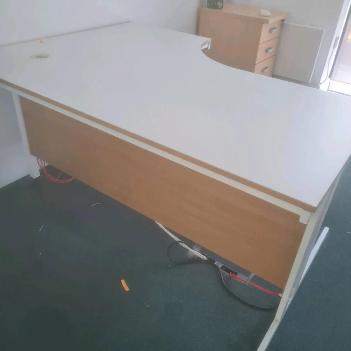 Executive managers office corner desks - Image 2