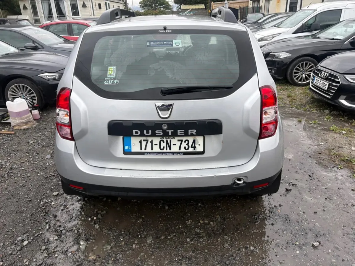 2017 Dacia Duster 1.5 Diesel drive away - Image 3