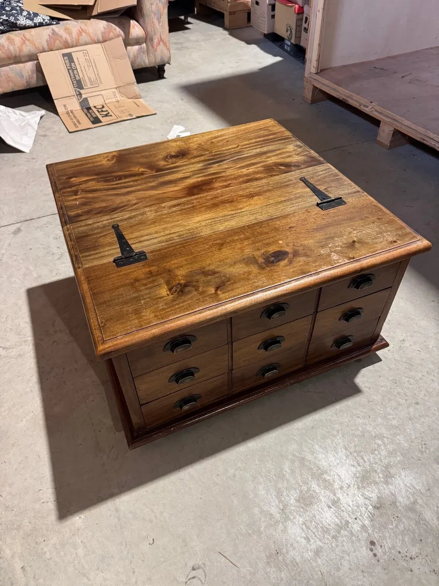 Coffee table - Image 1