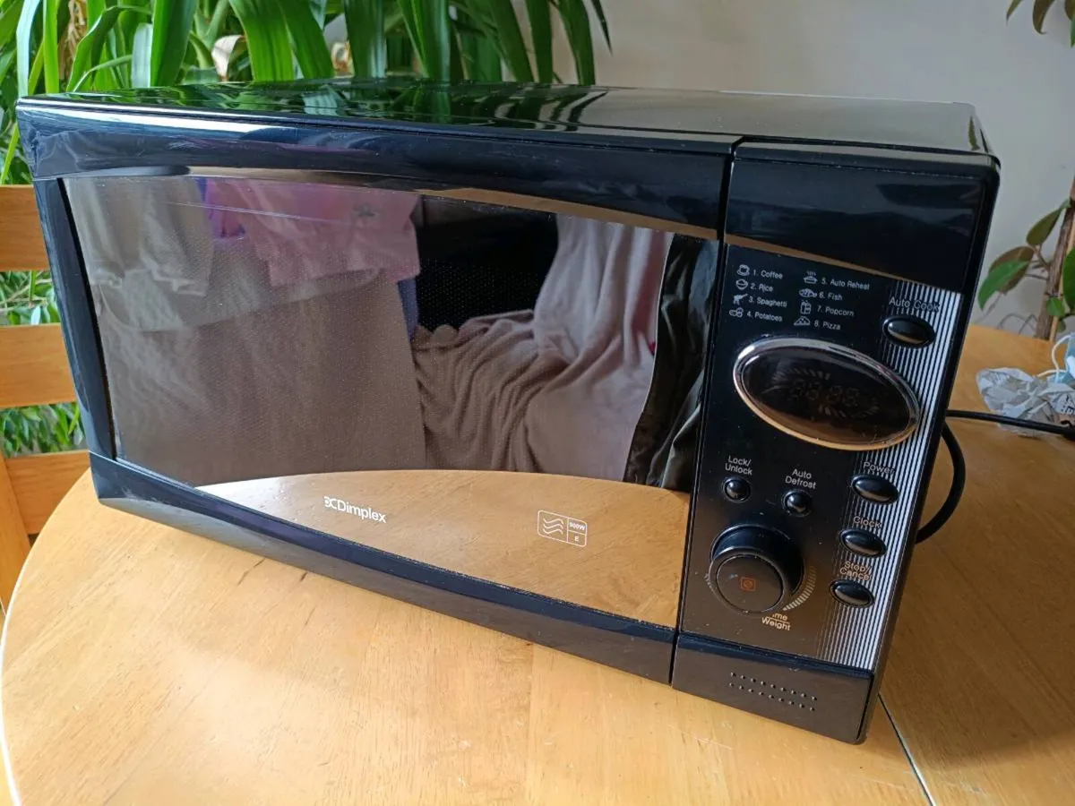 Dimplex microwave - Image 1
