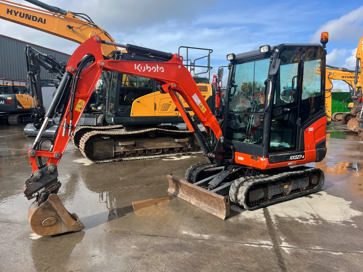 2018 Kubota KX027-4 - Image 2