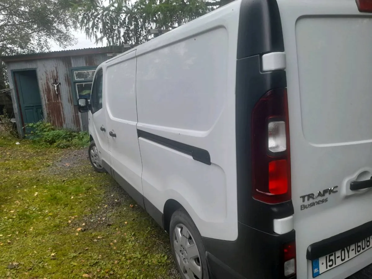 Van - Image 4